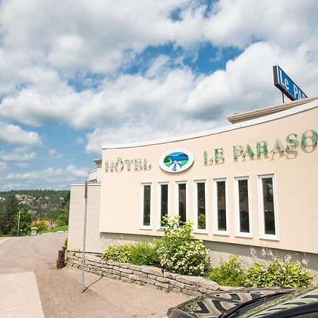 Auberge Le Parasol Chicoutimi Eksteriør billede